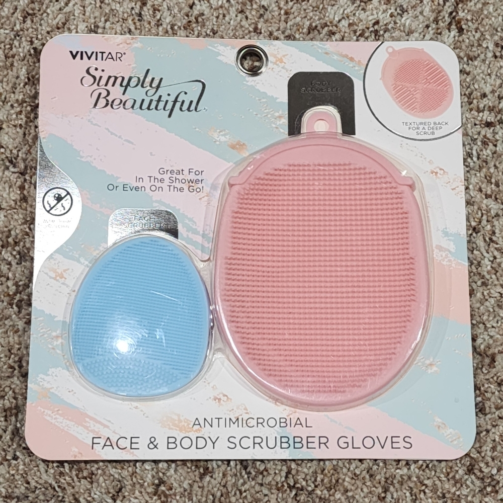 Vivitar Simply Beautiful Face & Body Scrubber Gloves Antimicrobial New